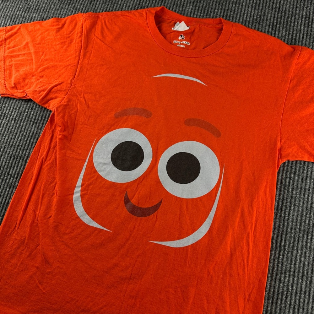 Disney Pixar Finding Nemo Face Graphic T-Shirt Orange Mens Medium Port & Company
